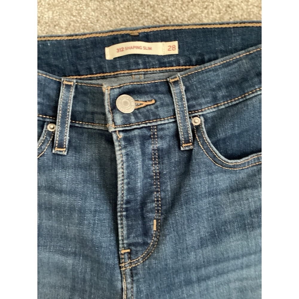 Levi Strauss Women Jeans 312 Shaping Slim Size 28 Dark Wash - Picture 6 of 10
